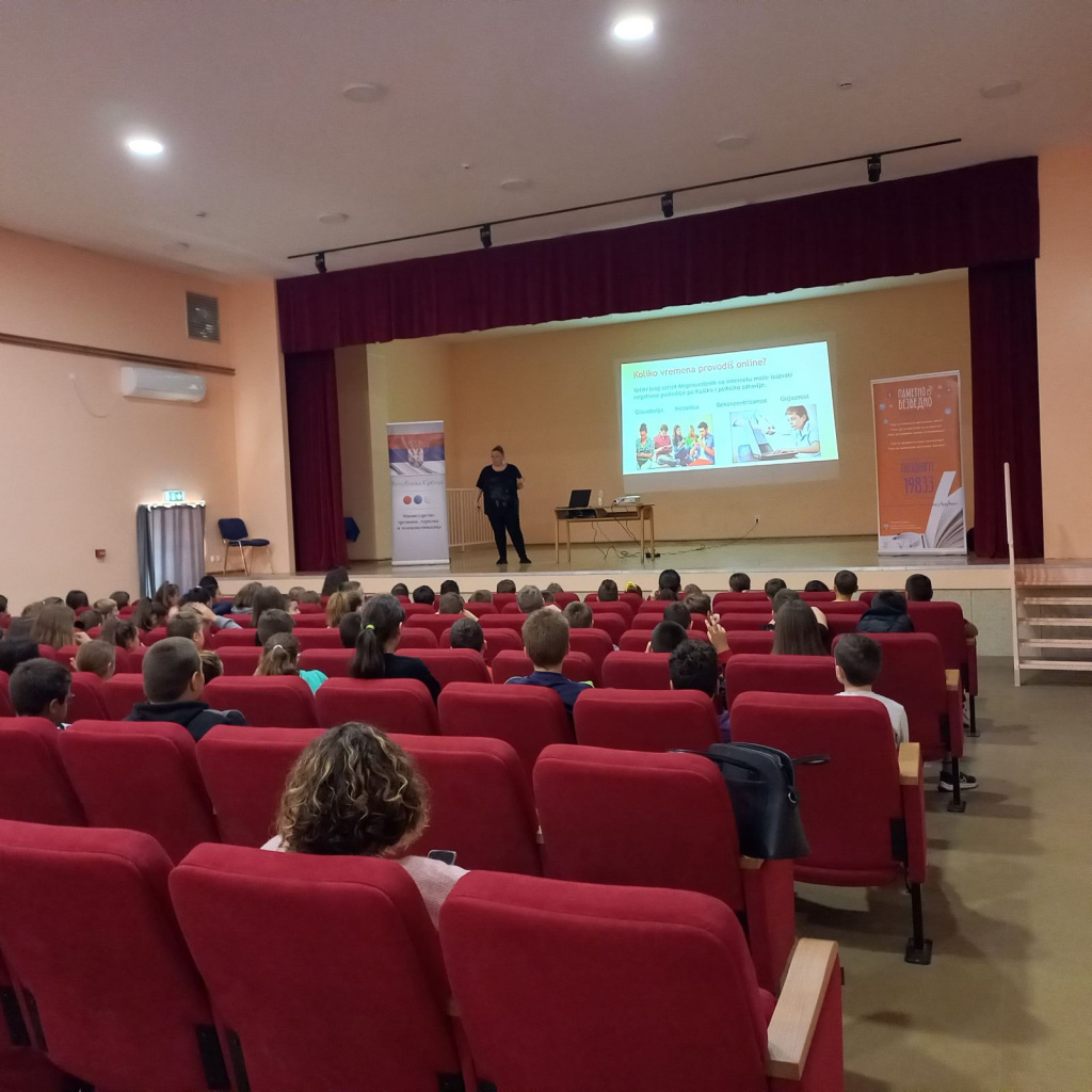 IMG-59557e1870c8420ef2057ae5cd492c5f-V.jpg IMG-59557e1870c8420ef2057ae5cd492c5f-V.jpg